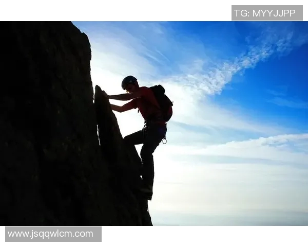 王娜专访：从初学者到顶尖攀岩者的奋斗与成长之路