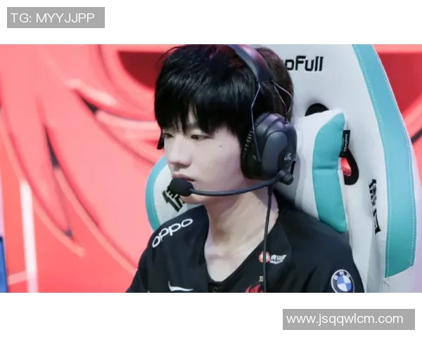 职业联赛分析：FPX展现出卓越的战术灵活性与团队协作能力